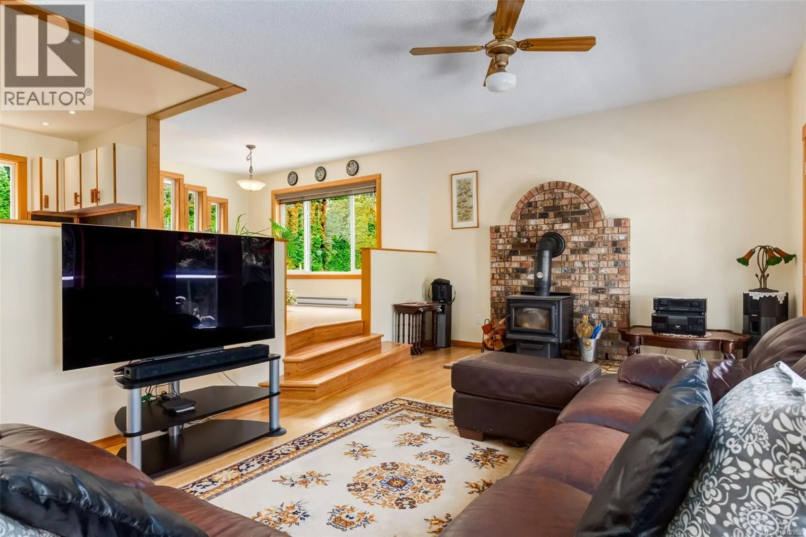 2897 Fuller Lake Rd