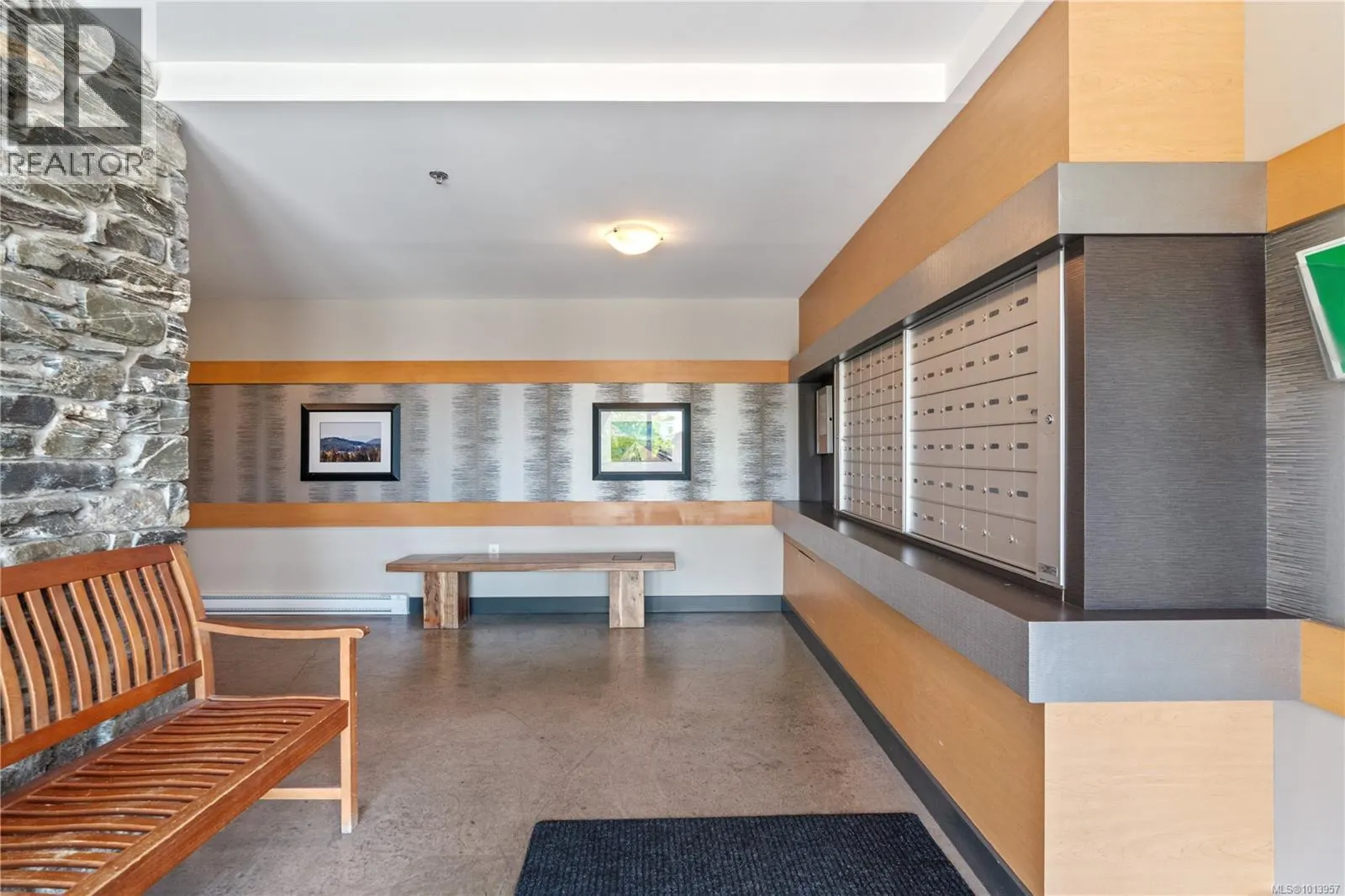 101 1145 Sikorsky Rd