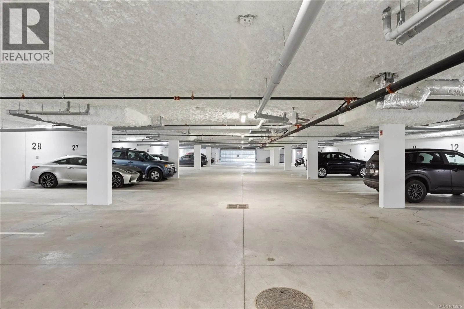 204 2374 Oakville Ave