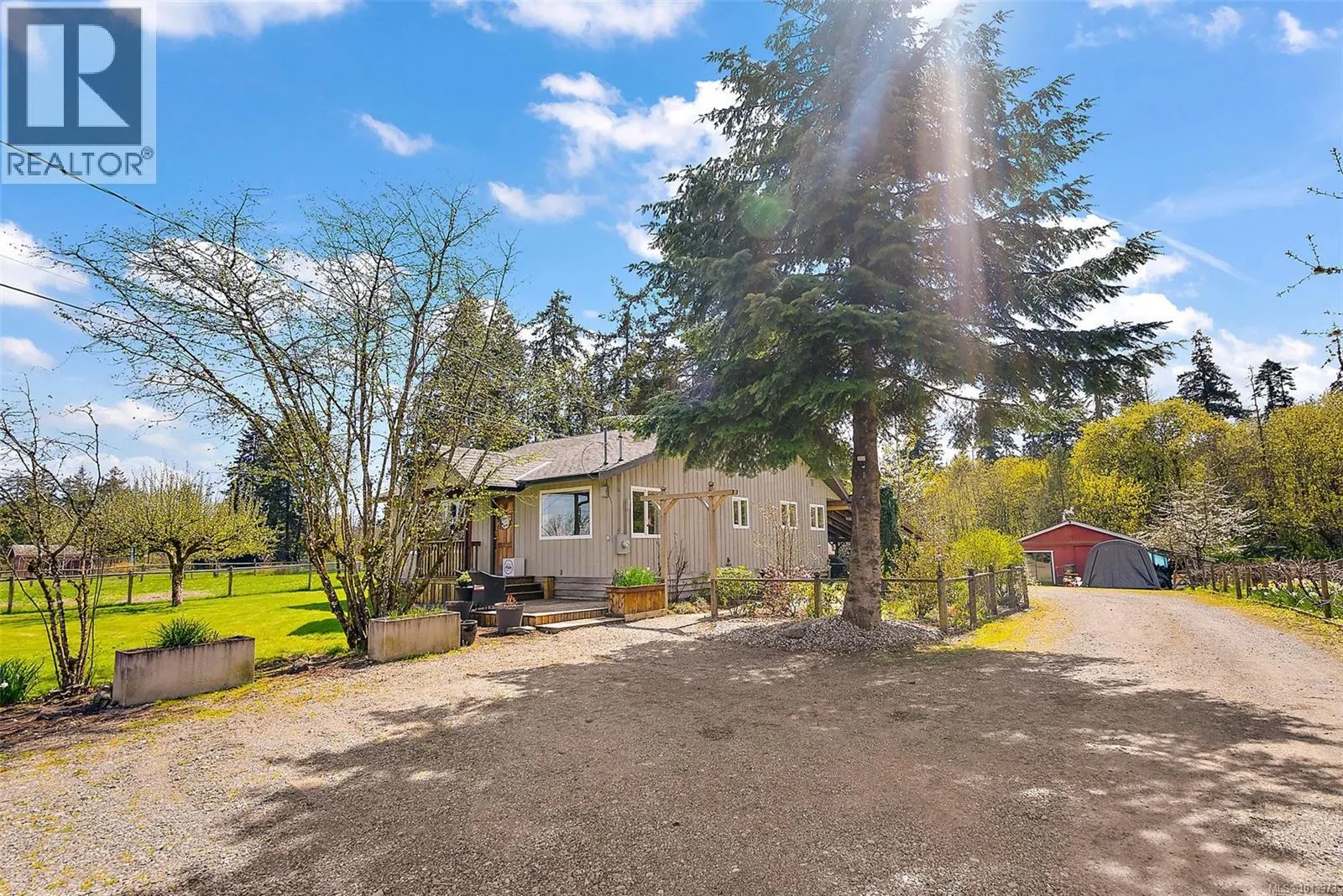 3574 Cowichan Lake Rd