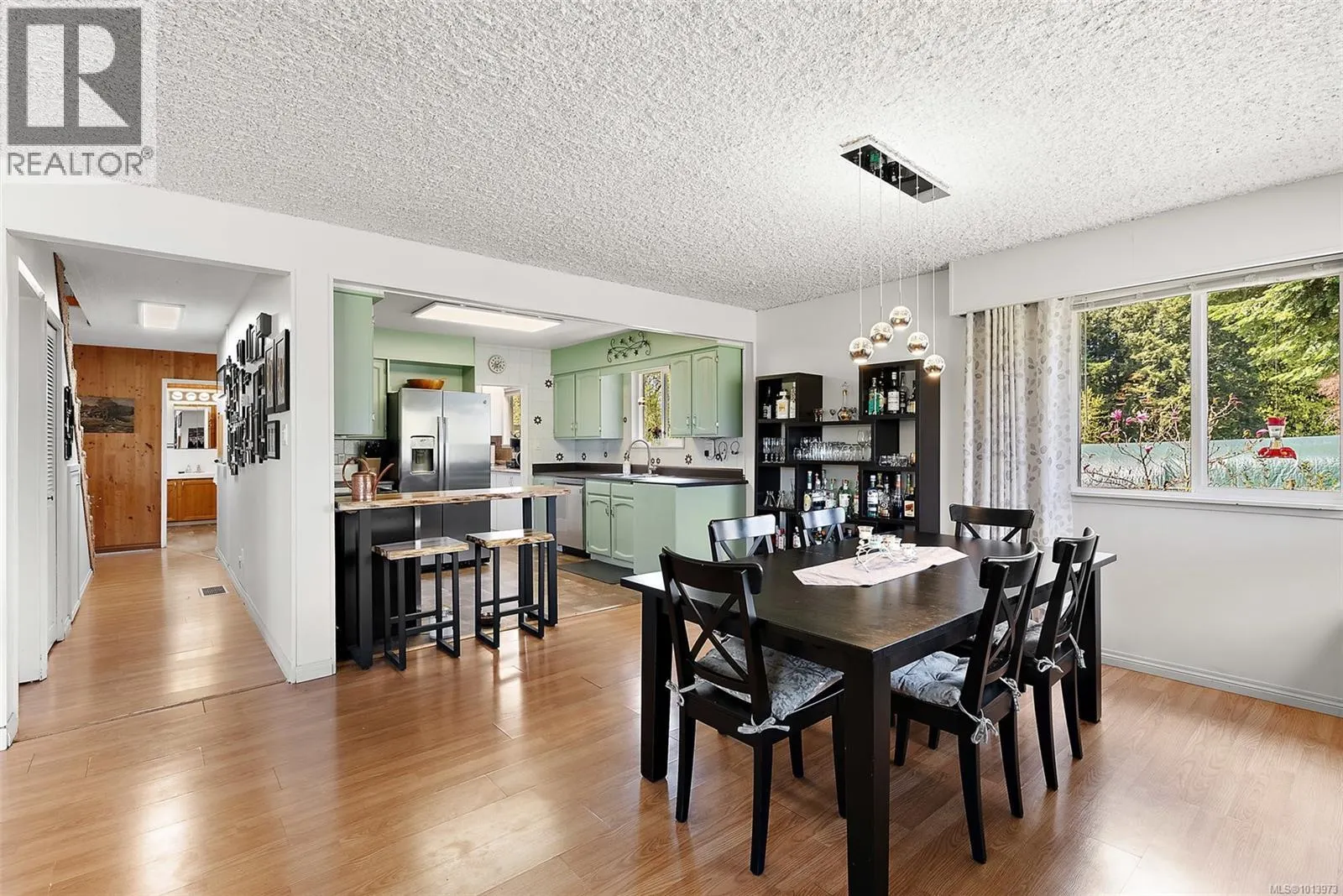3574 Cowichan Lake Rd