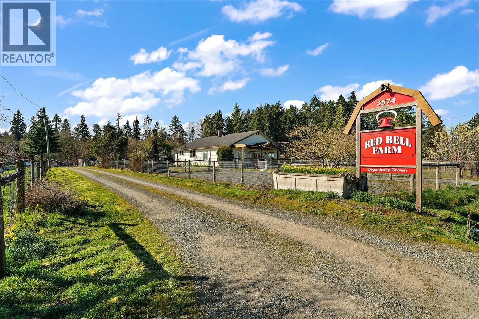3574 Cowichan Lake Rd