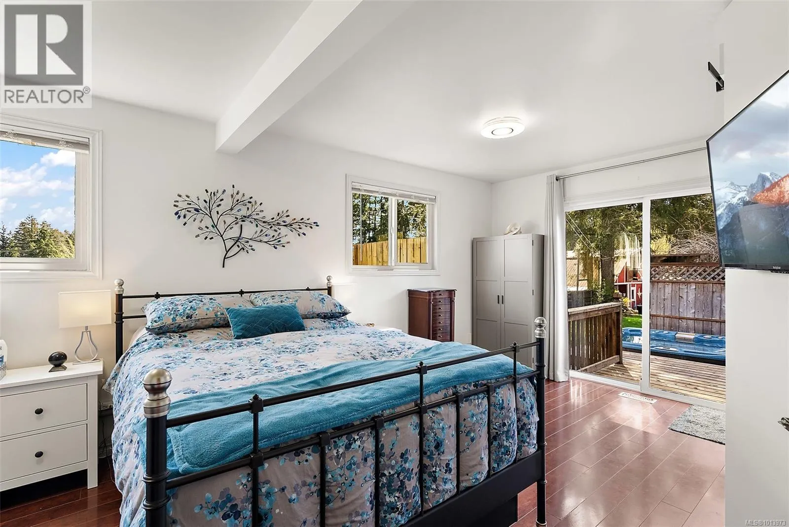 3574 Cowichan Lake Rd