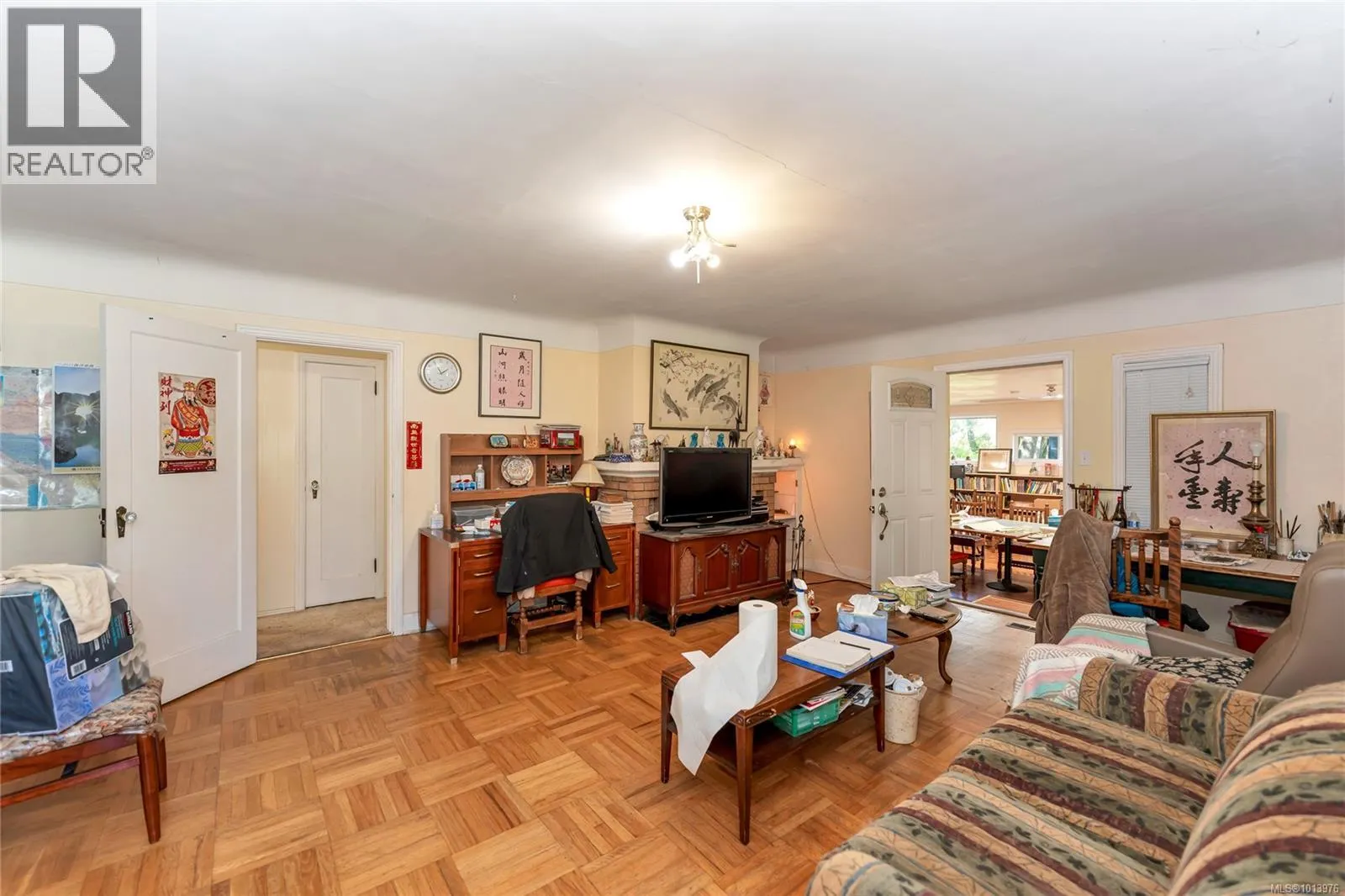 753 Sayward Rd