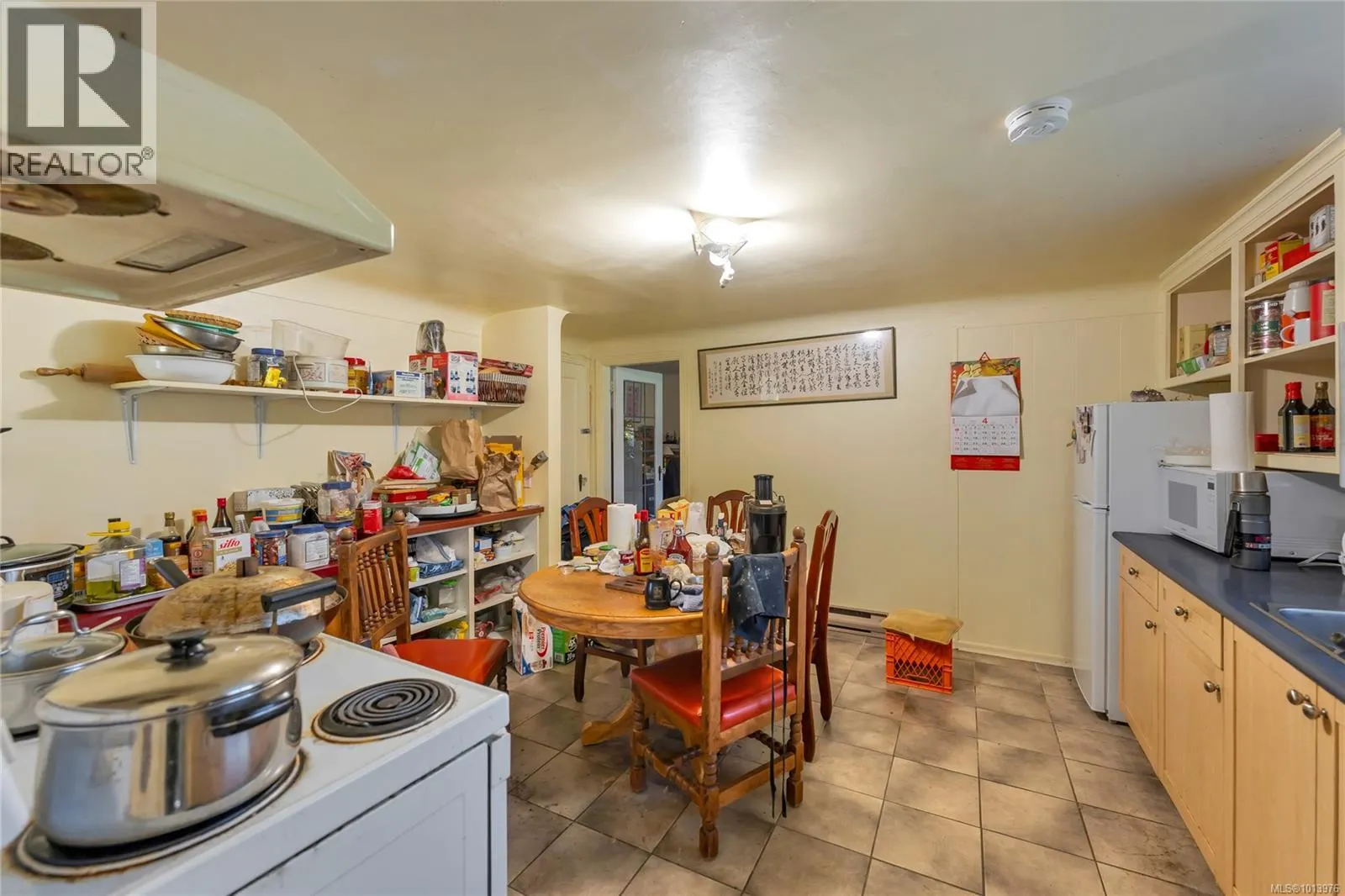 753 Sayward Rd