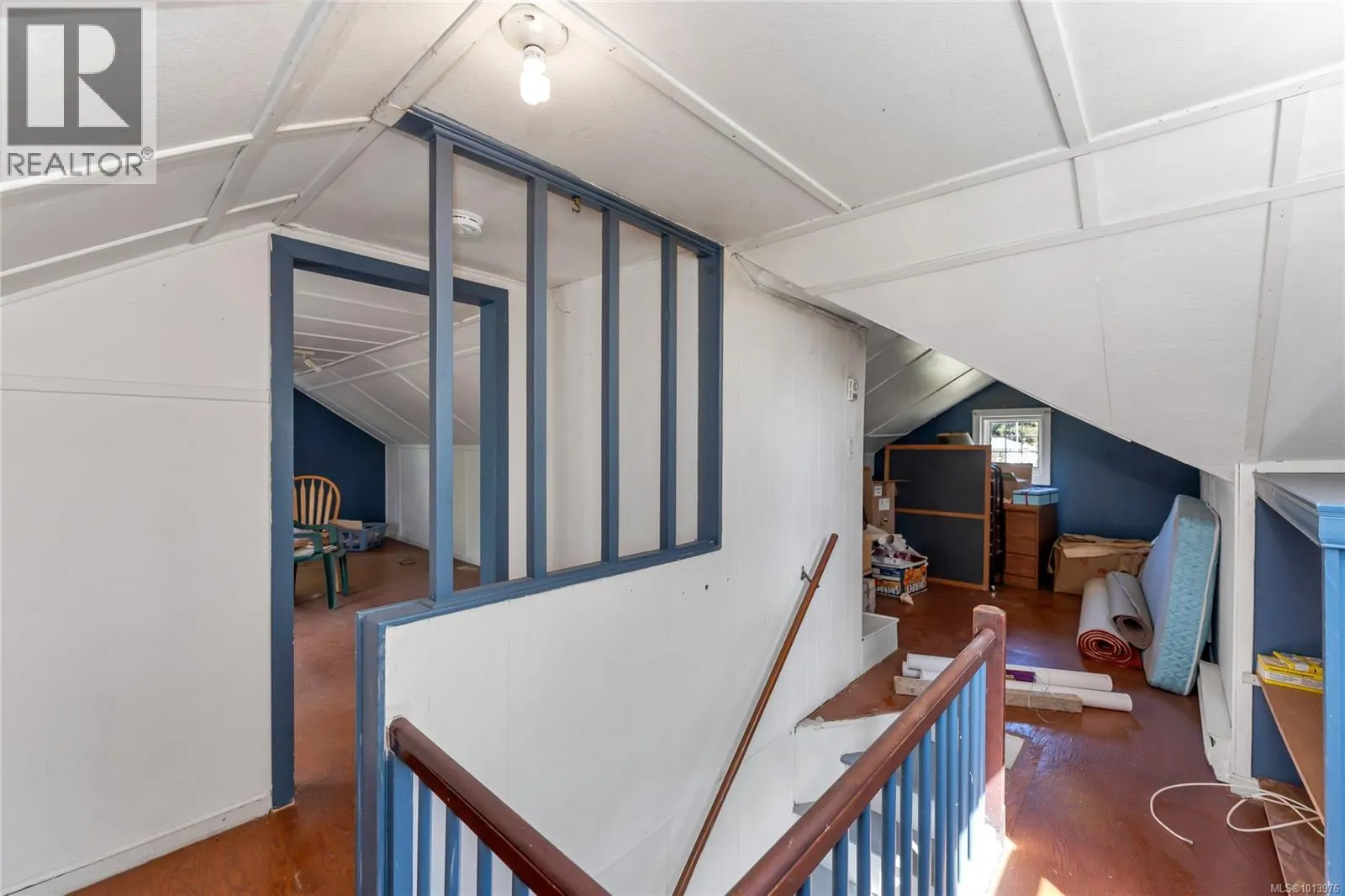 753 Sayward Rd