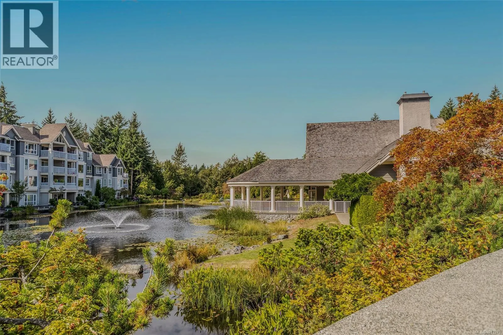 111 5670 Edgewater Lane