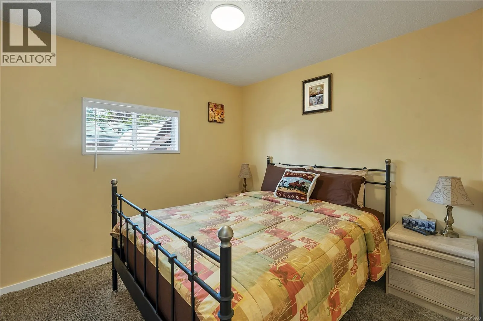 2237 Eardley Rd