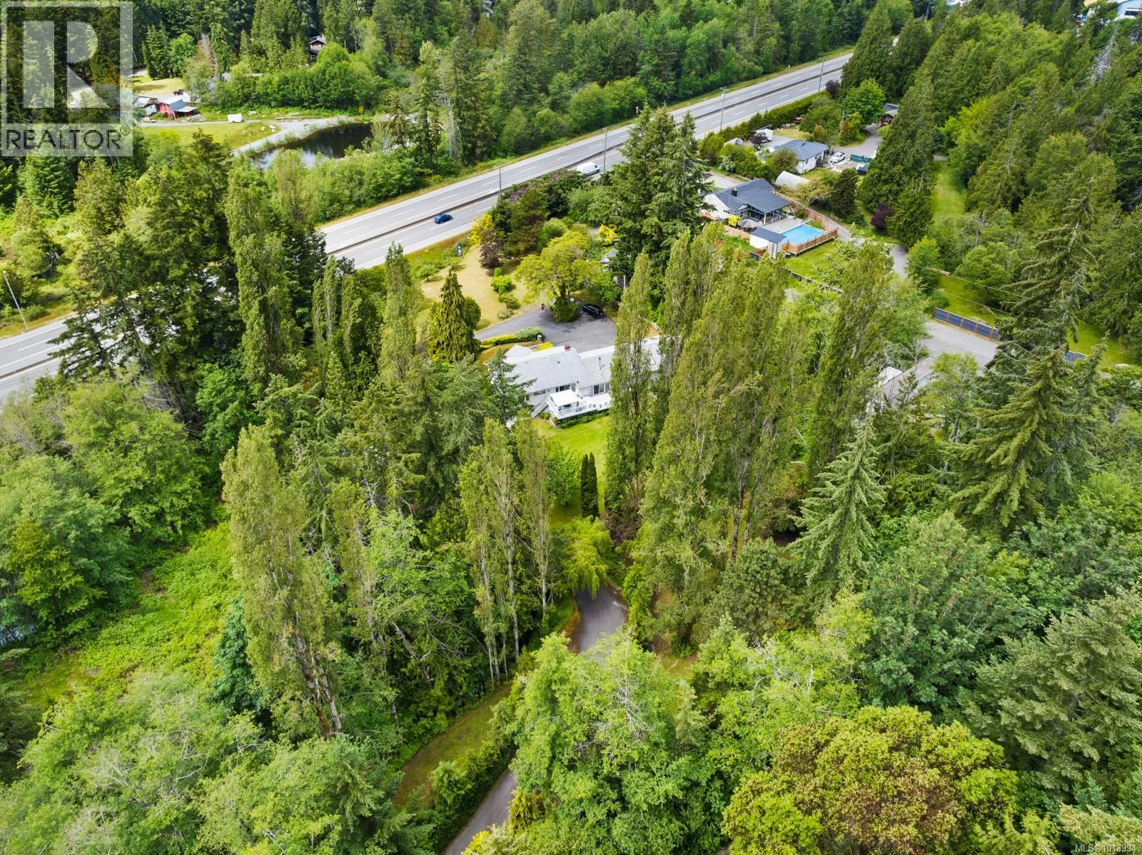 3367 Trans Canada Hwy