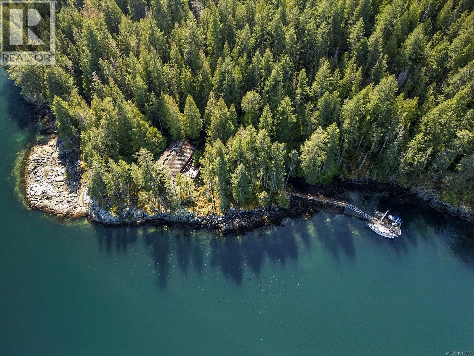 651 Gorge Harbour