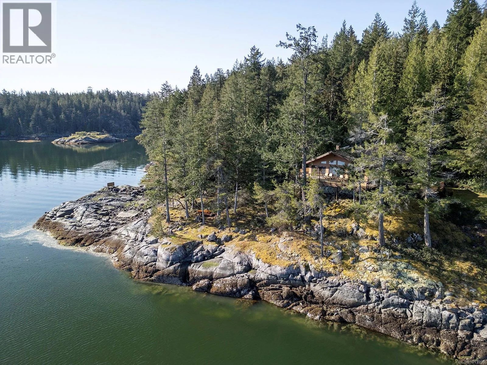 651 Gorge Harbour