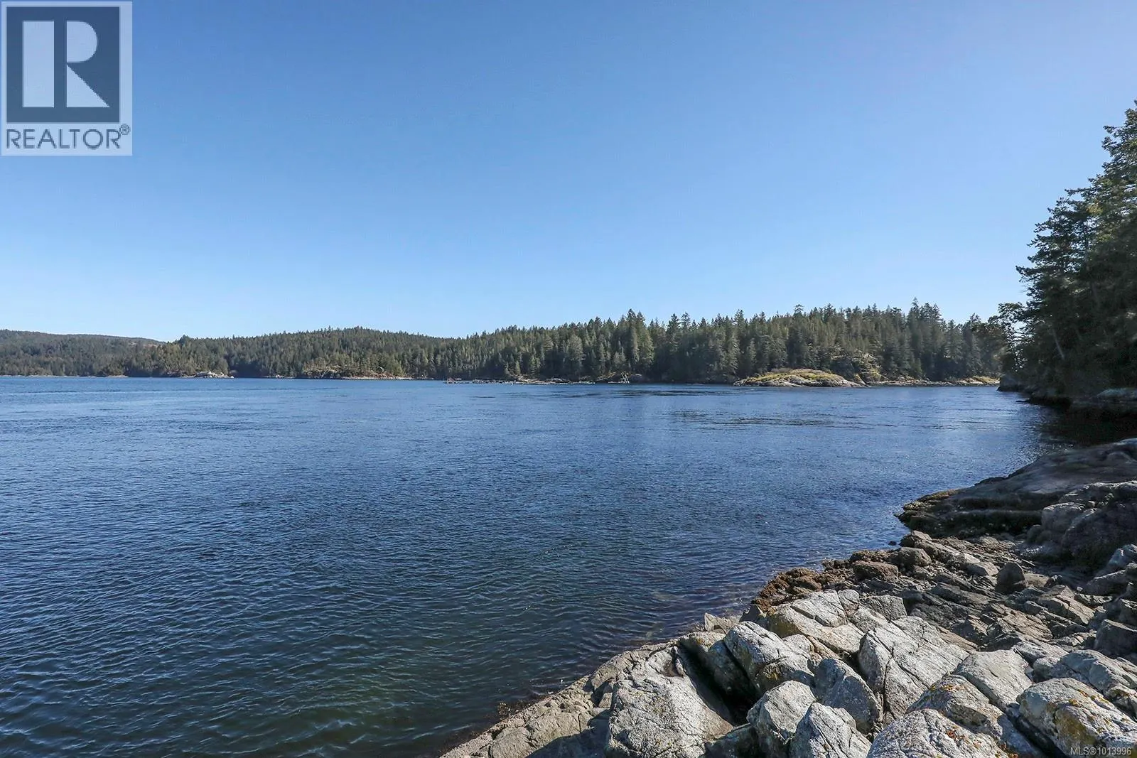 651 Gorge Harbour