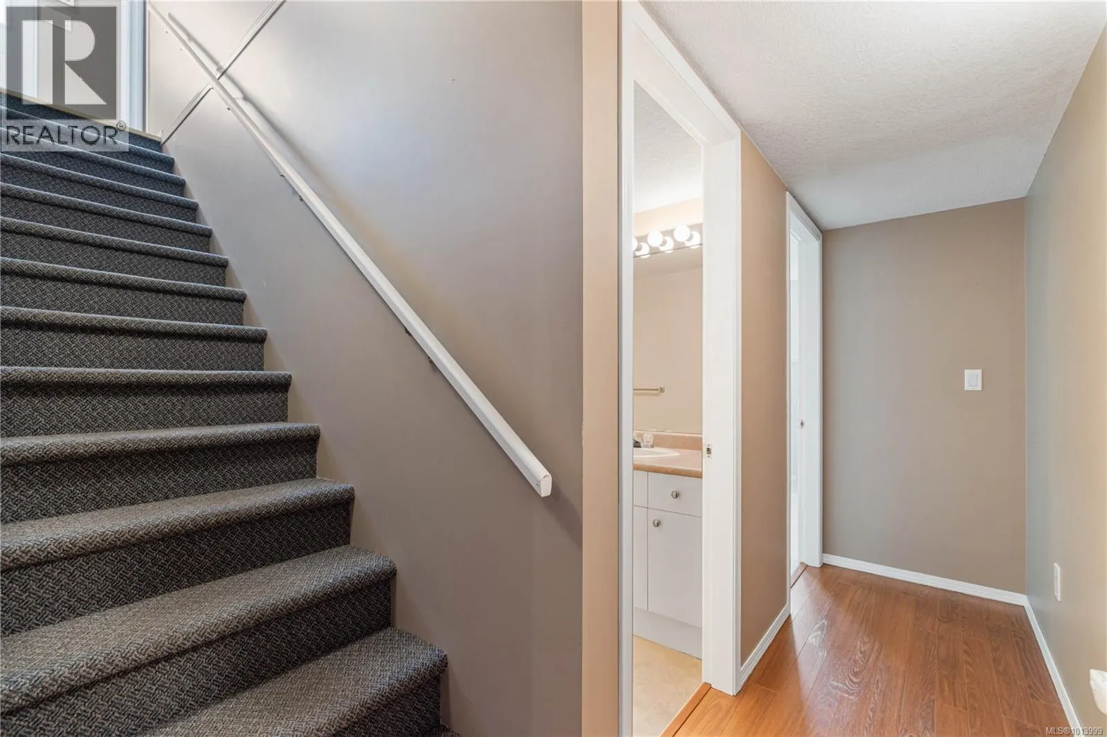 5213 Fox Pl
