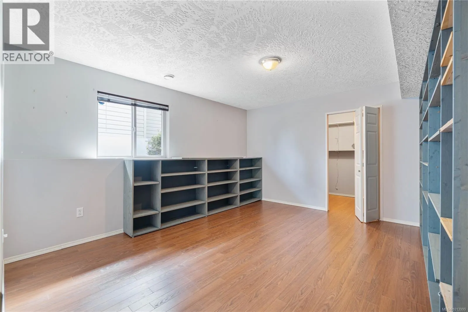 5213 Fox Pl