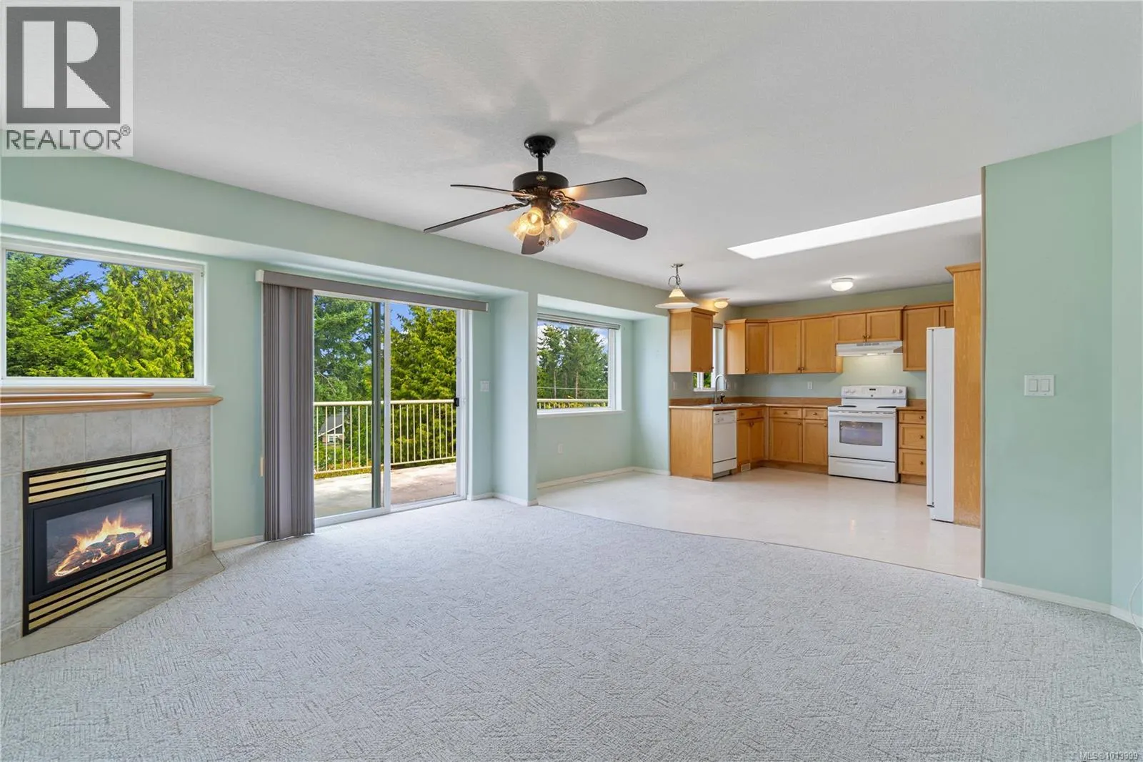 5213 Fox Pl