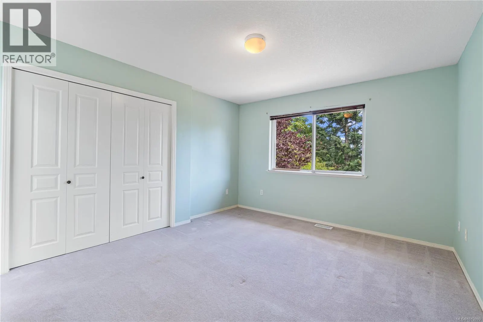 5213 Fox Pl