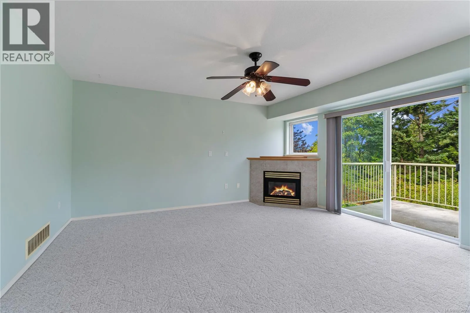 5213 Fox Pl