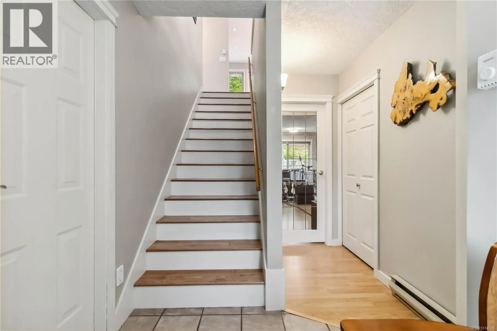 2914 Palsson Pl