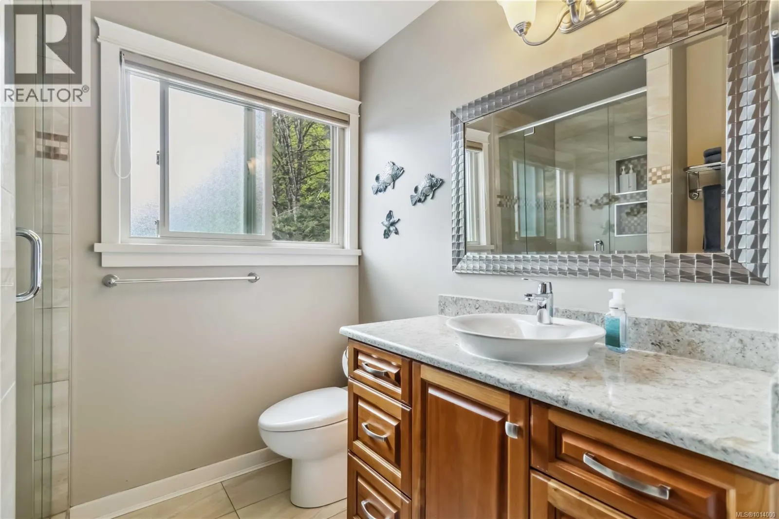 2914 Palsson Pl