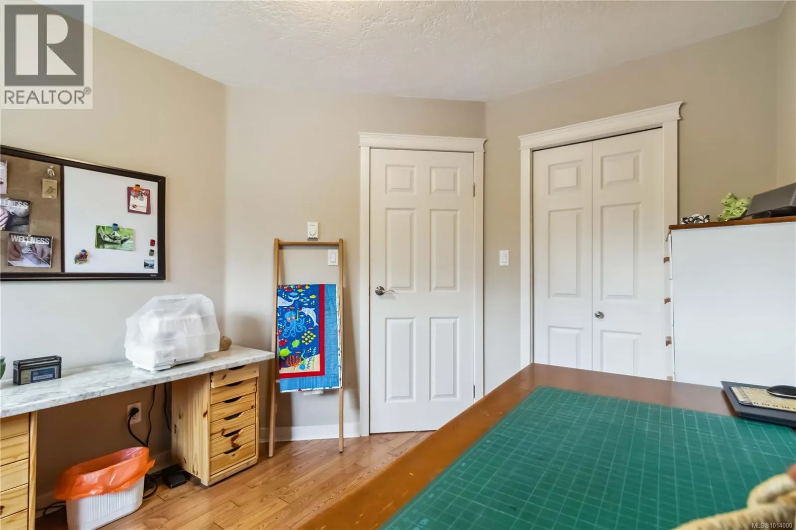 2914 Palsson Pl