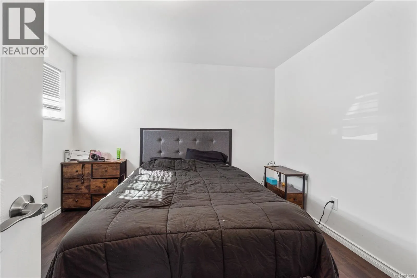 375 Bruce Ave