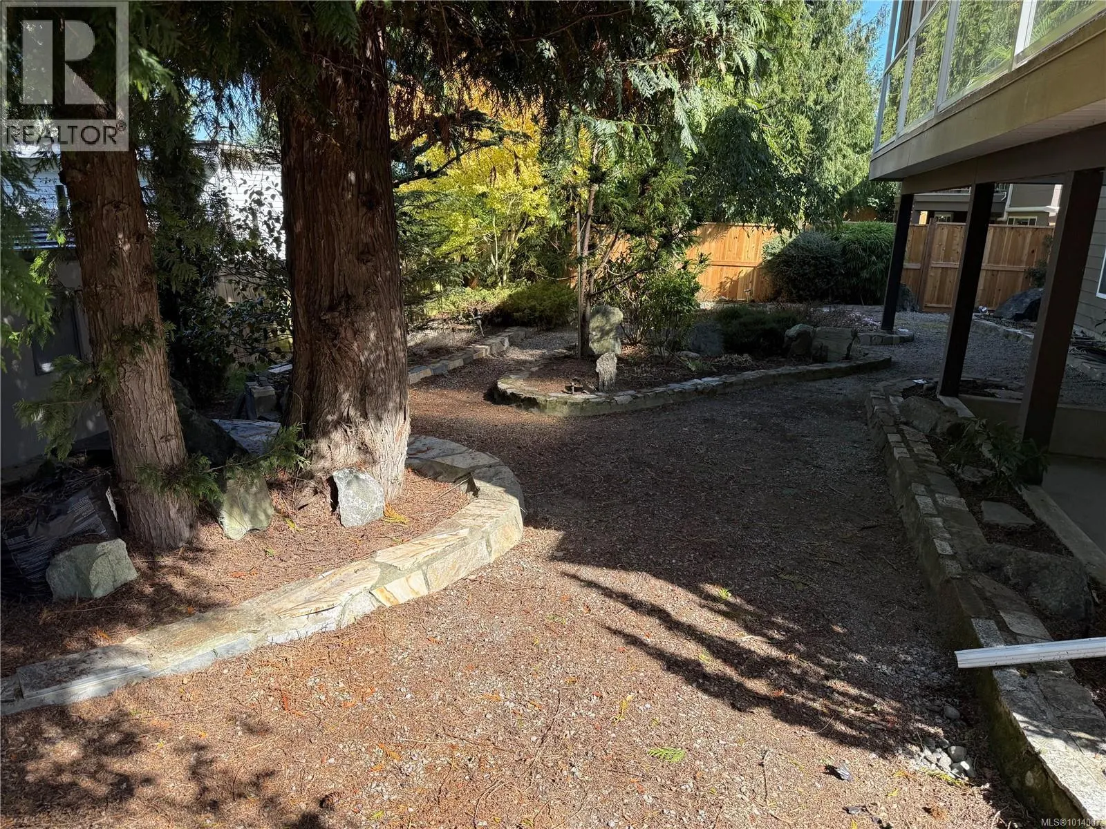 133 Hamilton Ave