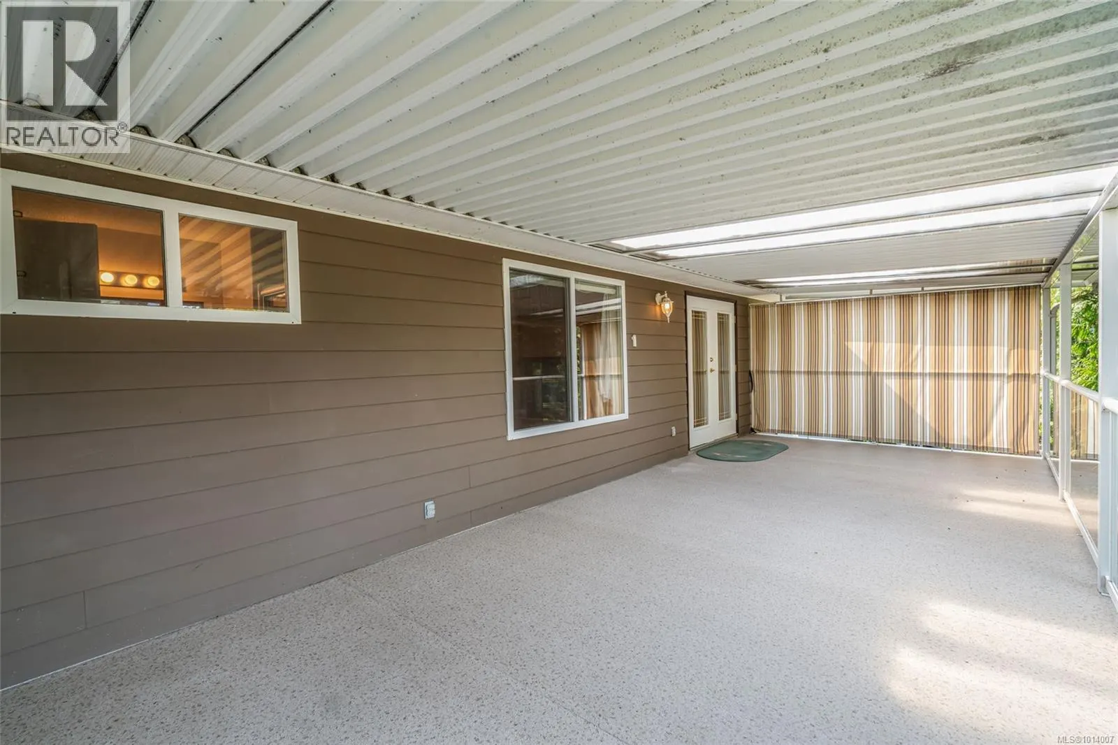 133 Hamilton Ave