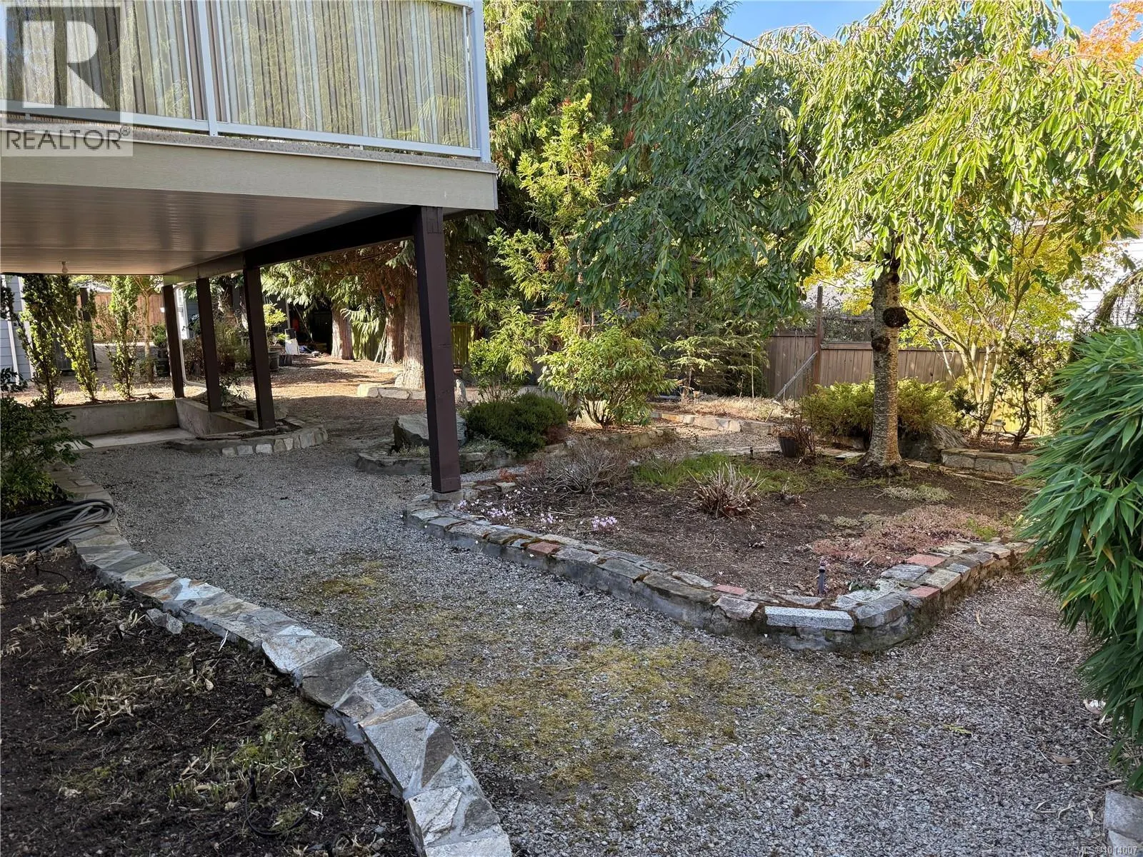 133 Hamilton Ave