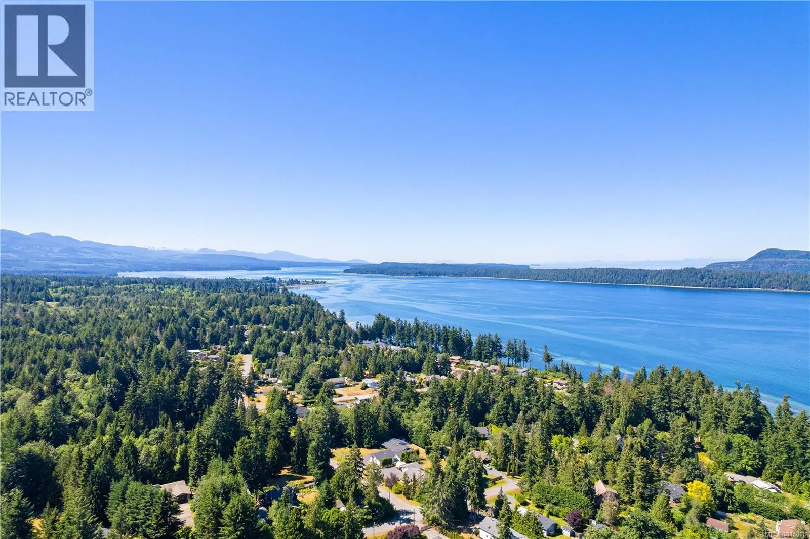 A & B 153 Bald Eagle Cres