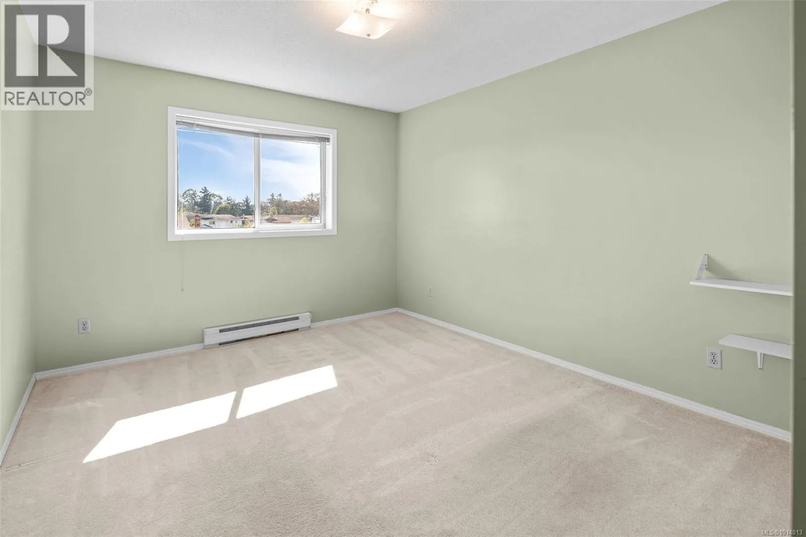 4243 Panorama Dr