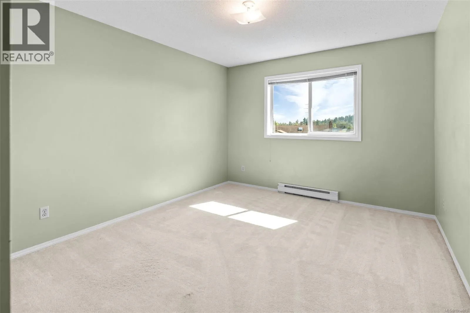 4243 Panorama Dr