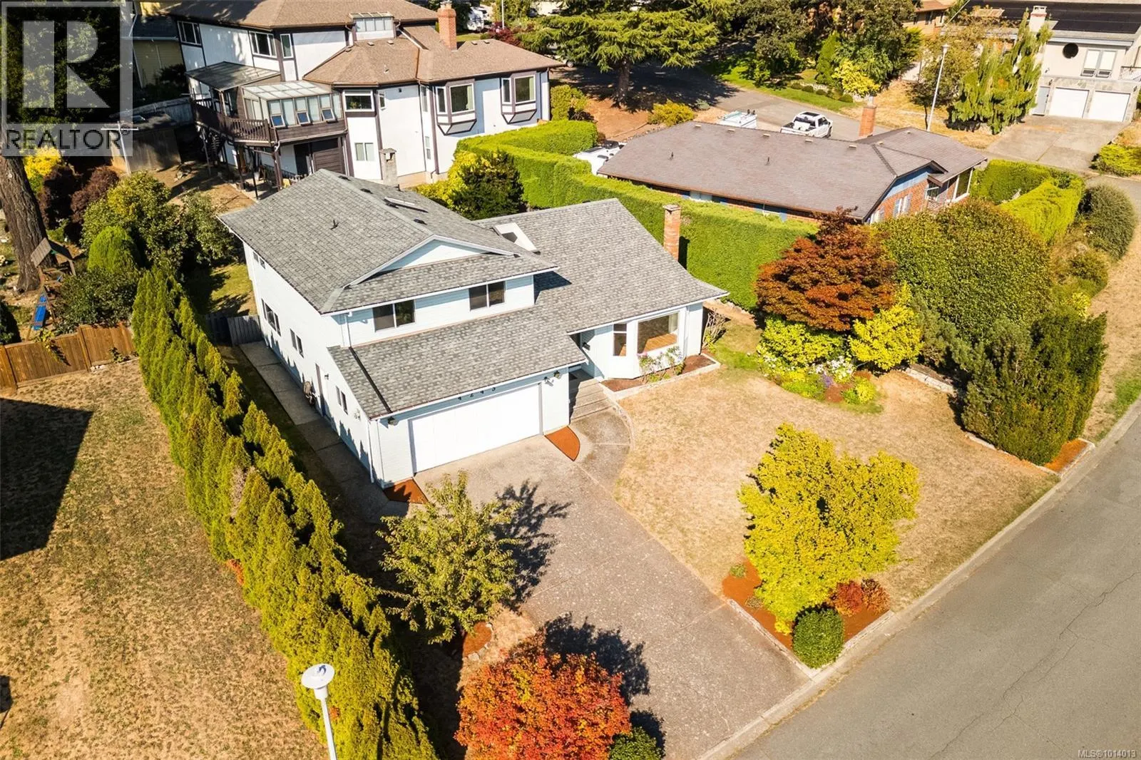 4243 Panorama Dr