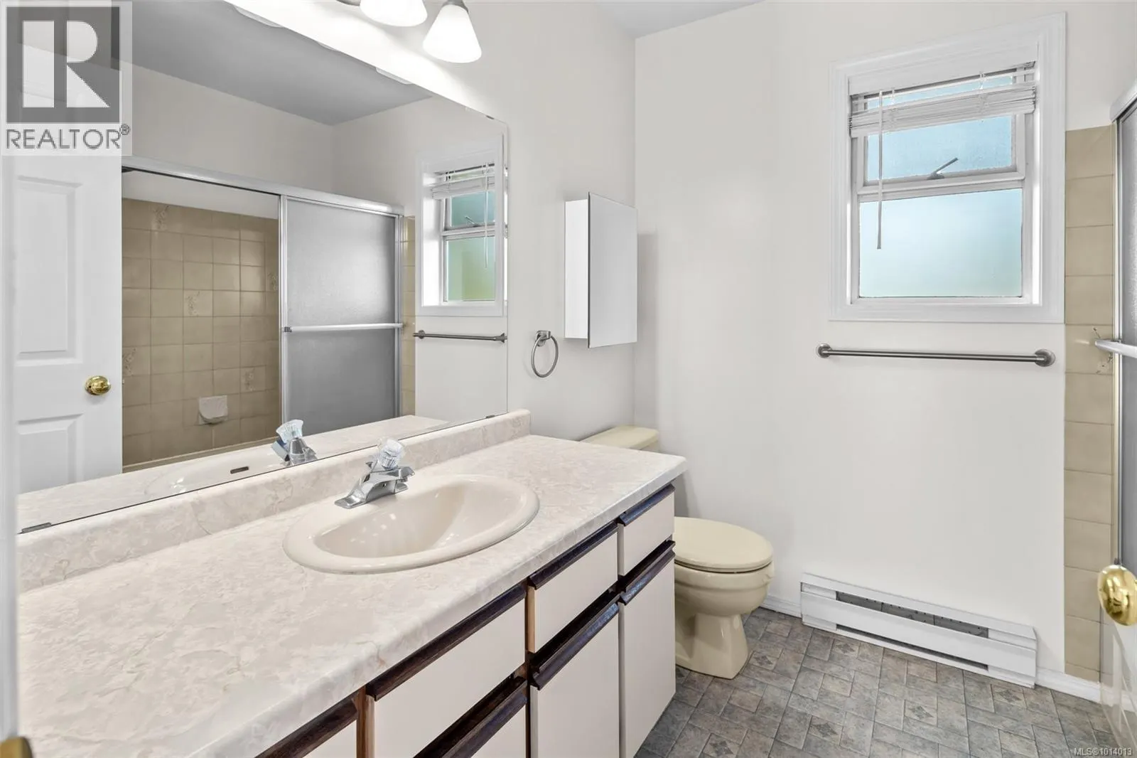 4243 Panorama Dr