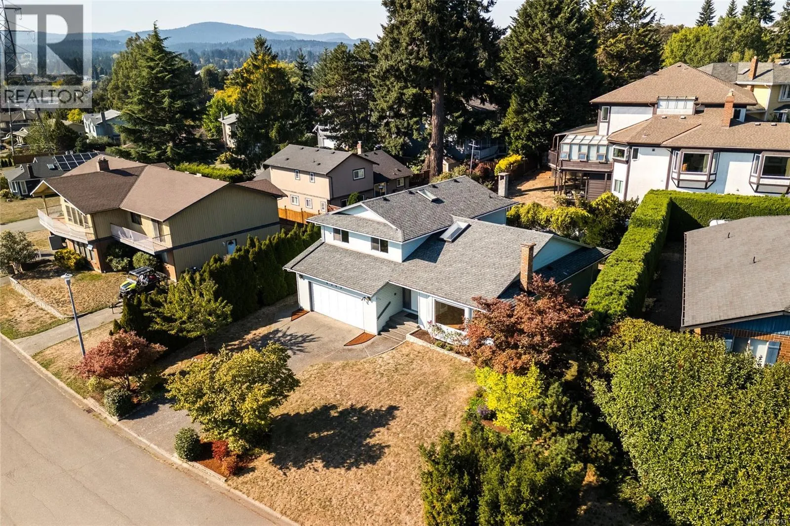 4243 Panorama Dr