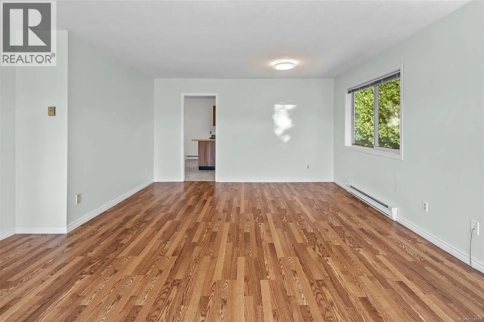 4243 Panorama Dr