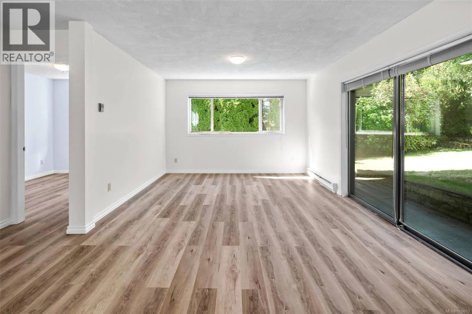 4243 Panorama Dr