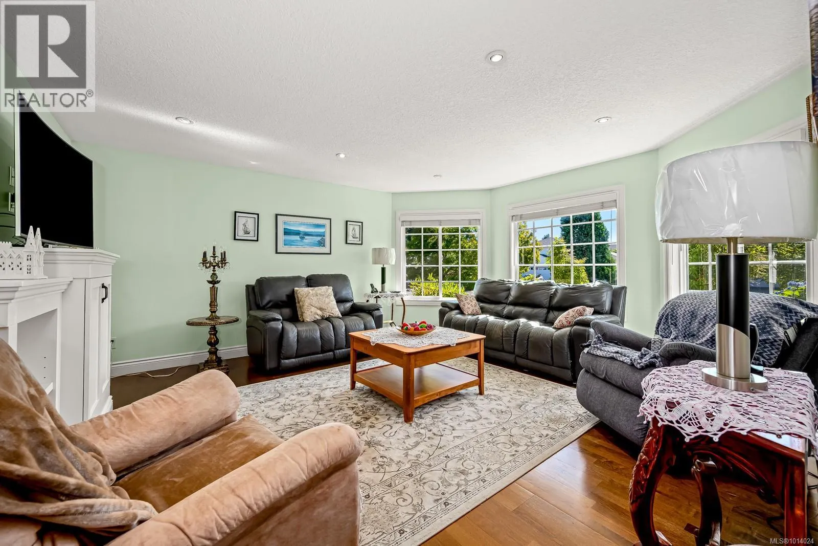 1831 Mallard Dr