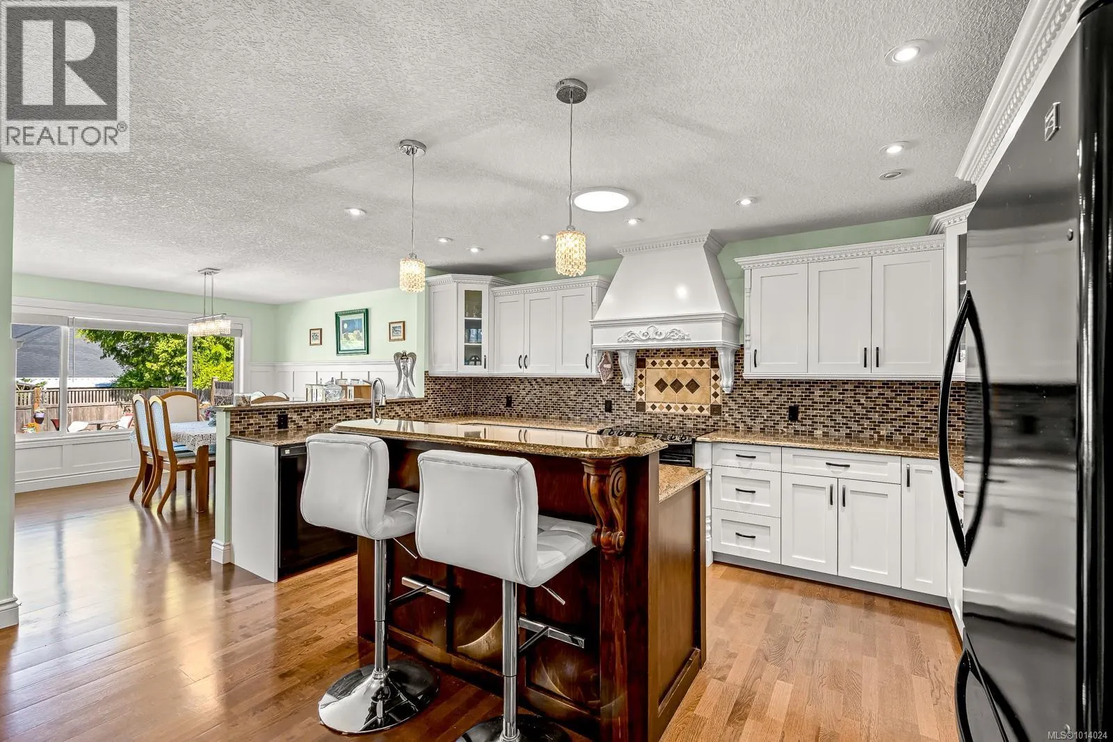 1831 Mallard Dr