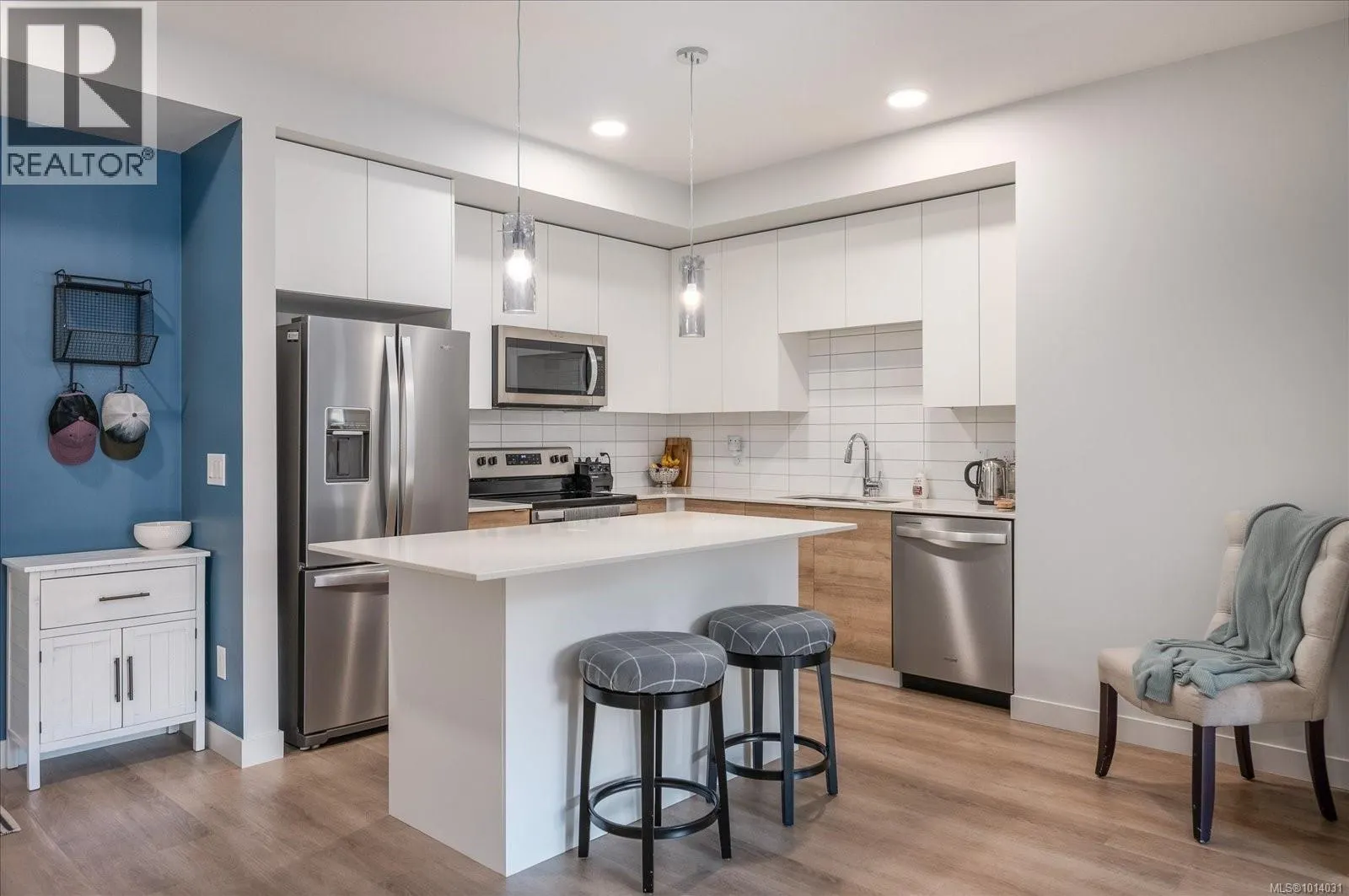 112 4830 Cedar Ridge Pl