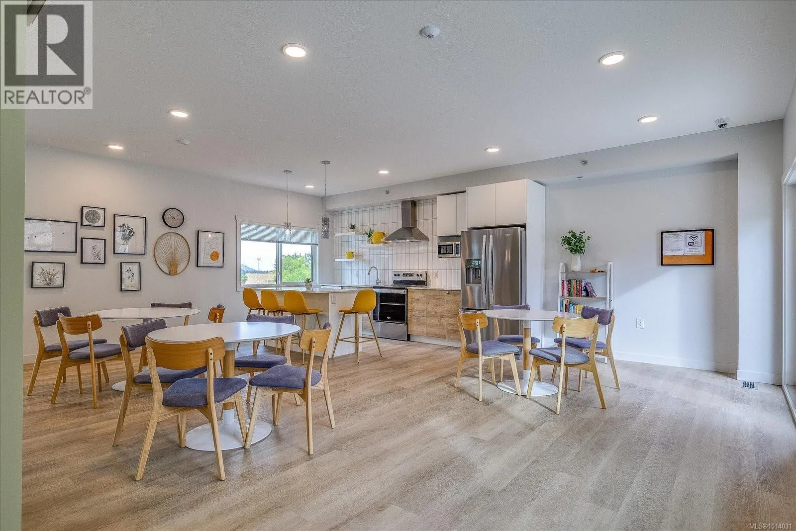 112 4830 Cedar Ridge Pl