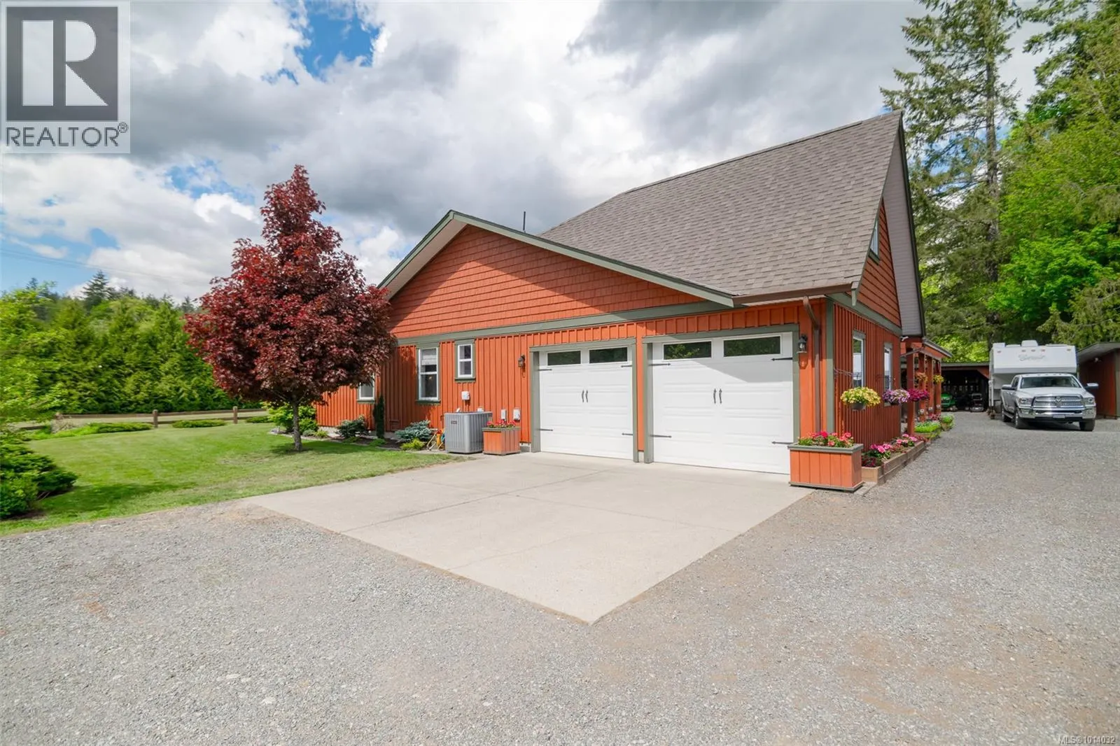 4426 Cowichan Lake Rd