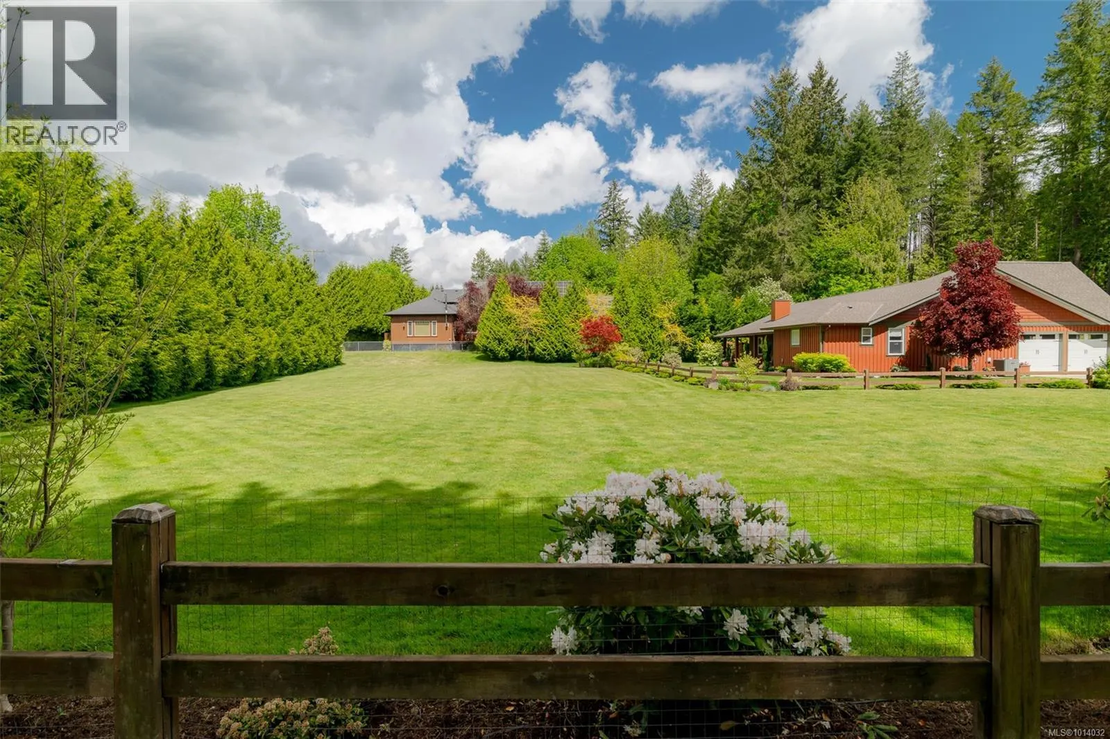 4426 Cowichan Lake Rd
