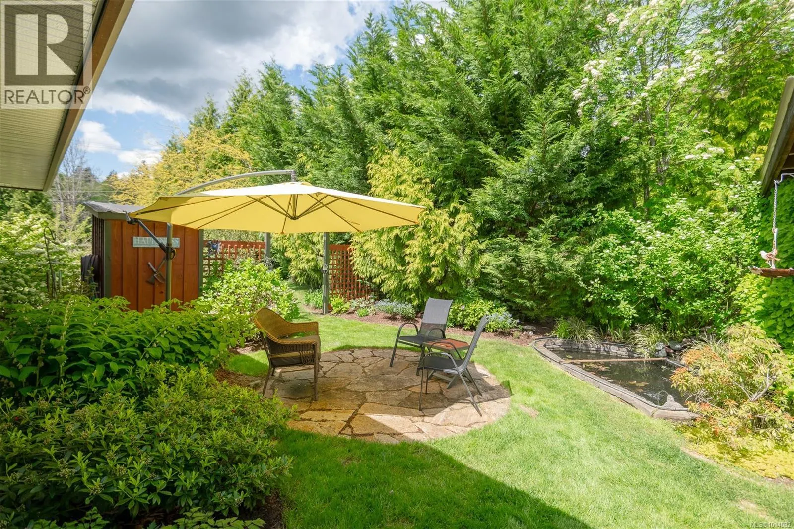 4426 Cowichan Lake Rd