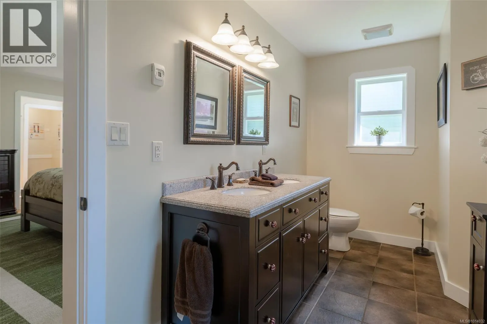 4426 Cowichan Lake Rd