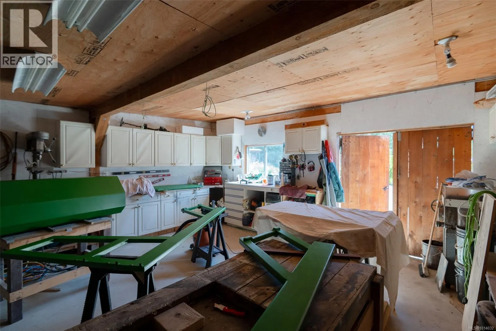 4426 Cowichan Lake Rd
