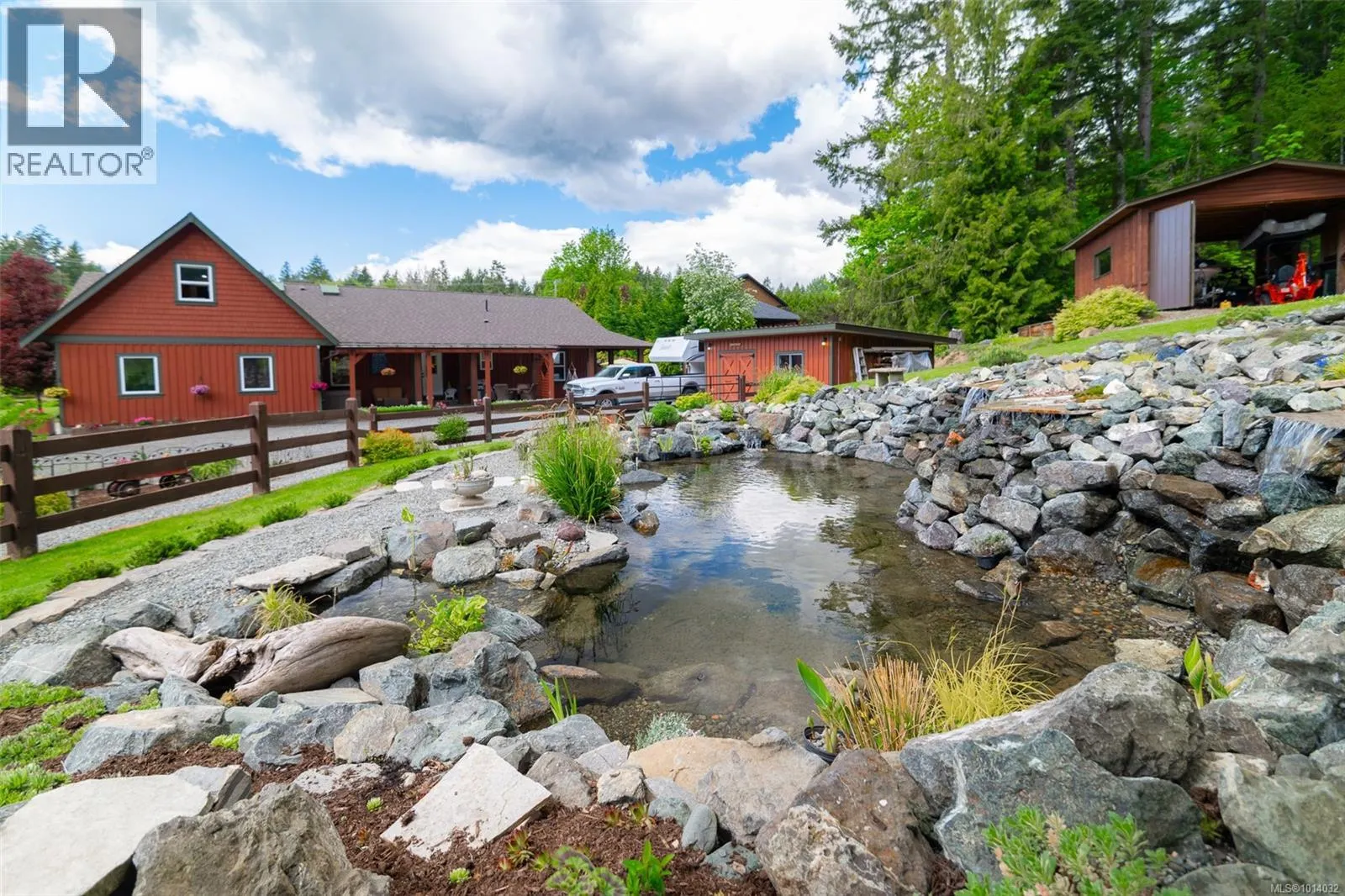 4426 Cowichan Lake Rd