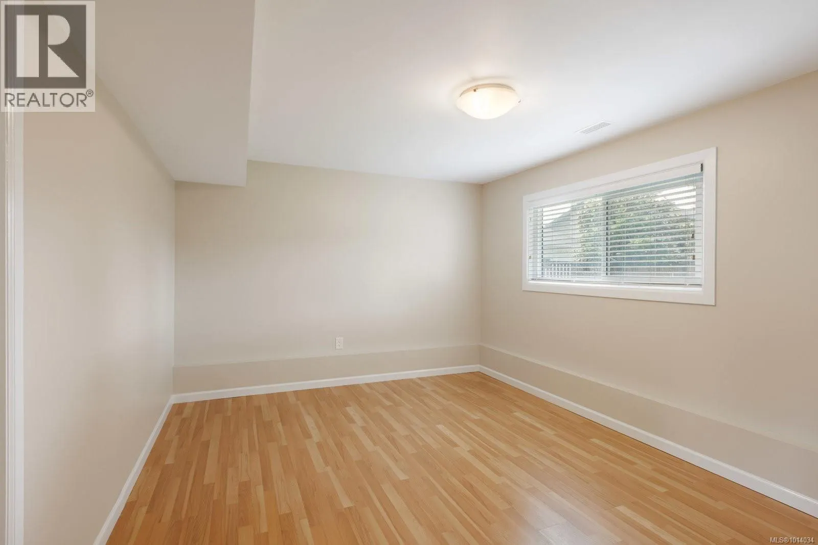 2867 Sooke Lake Rd