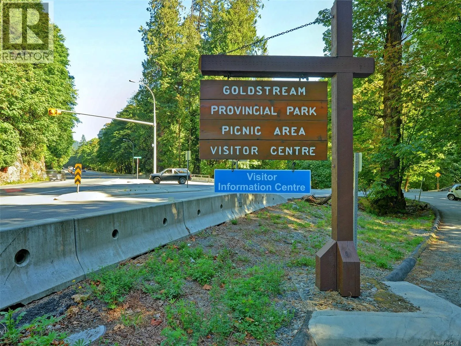 2838 Sooke Lake Rd