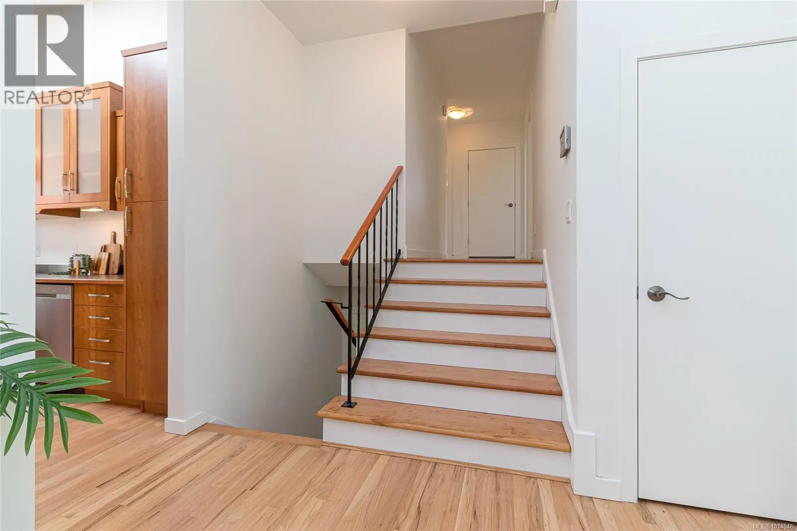 3515 Cardiff Pl