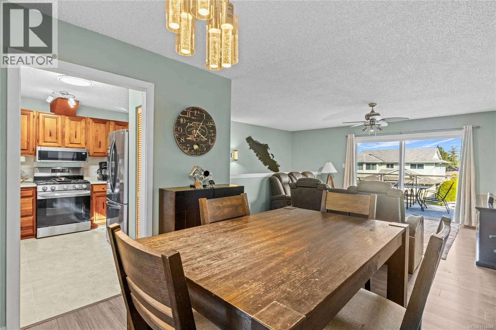 8056 Spinnaker Dr